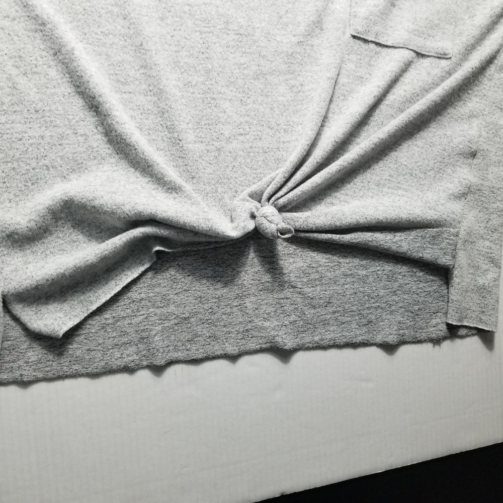 SKYLER & JADE WOMEN'S GRAY BLOUSE SIZE LARGE - Picture 11 of 12